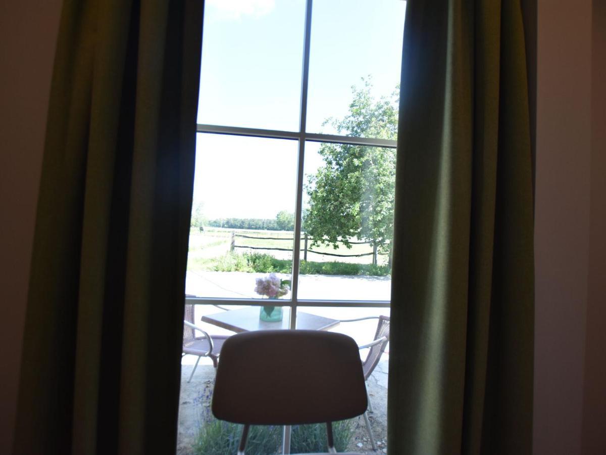 Tasteful Holiday Home In Sijsele Brugge With Garden Veldhoek Eksteriør bilde